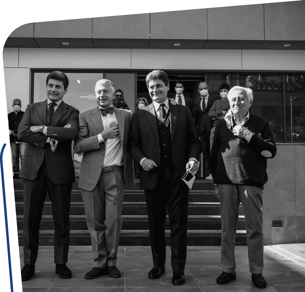 chi siamo petrone group page